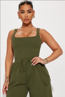 FASHION NOVA. Women's Cargo Jumpsuit.