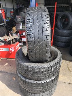 LT285/70R17 Gladiator Radial