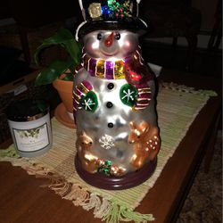 Beautiful Large ,  Table Too Snowman Collector Item