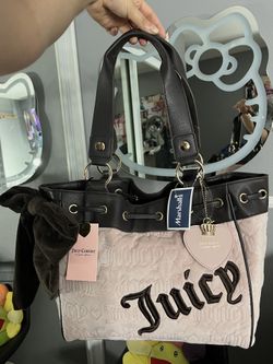 Pink Juicy Daydreamer