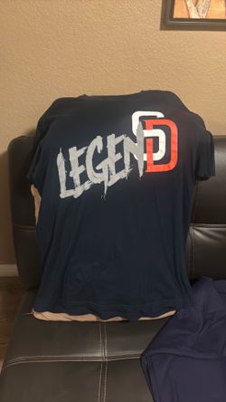 Barely See The Beach men’s Large with classic SD logo hard to find