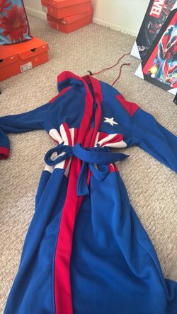 Brand new captain America robe