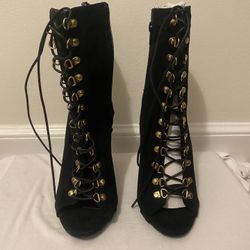 Lace Up Boots Clear Heels-size 7 Female