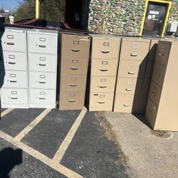 Saturday Garage Sale@ 316 white Bridge Pike 