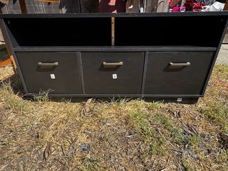 MUEBLE PARA TV SEMINIEVO SOLO LIMPIAR