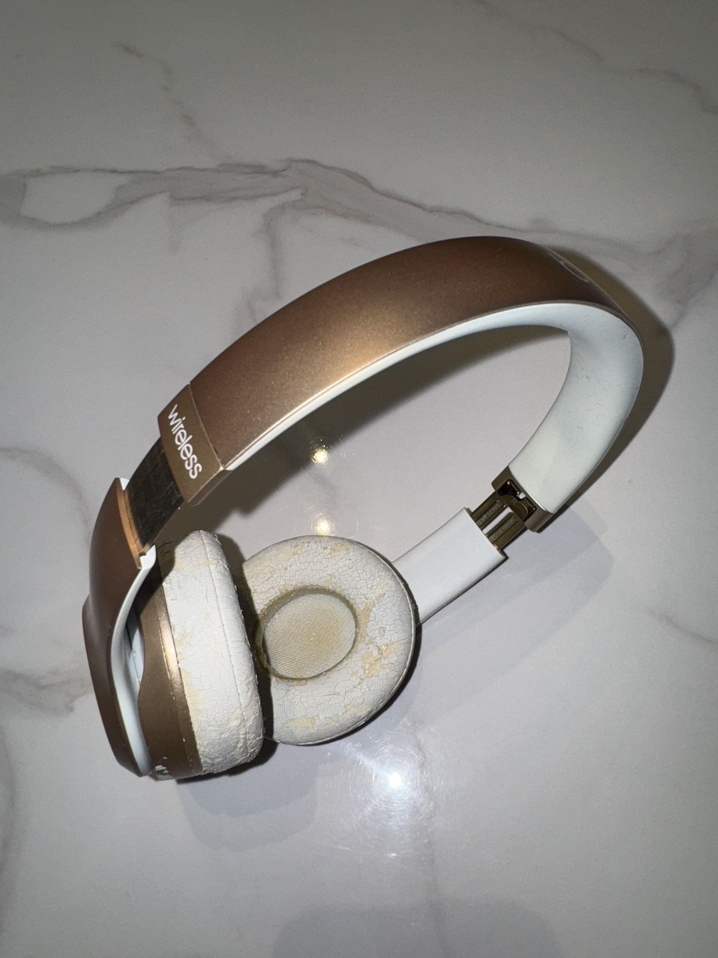 Beats by Dr. Dre Studio Wireless over-ear headphones 