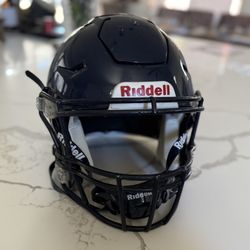 Riddell Speedflex Adult Medium
