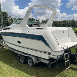 1990 Regal Commodore 265 Cabin Cruiser