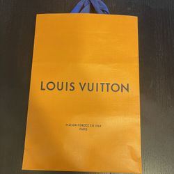 louis vuitton paper bag