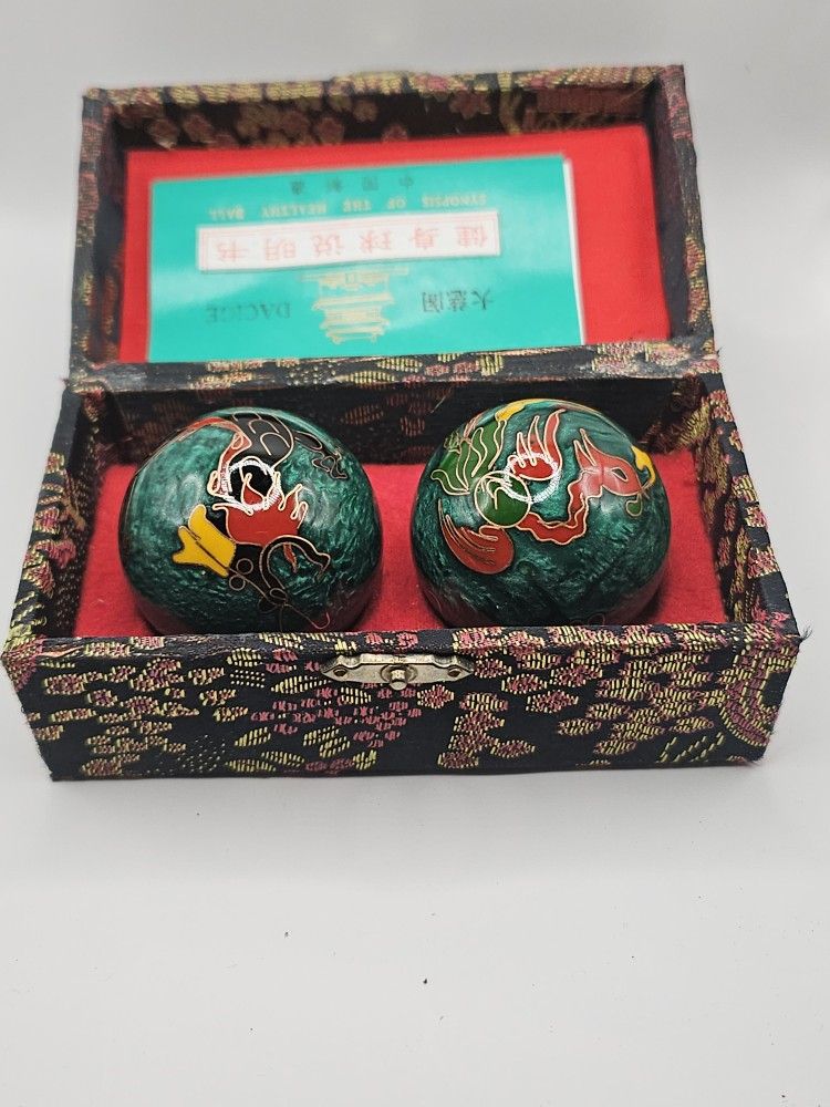 CHINESE HEALTH EXERCISE STRESS BAODING BALLS RELAXATION THERAPY Dragon Design