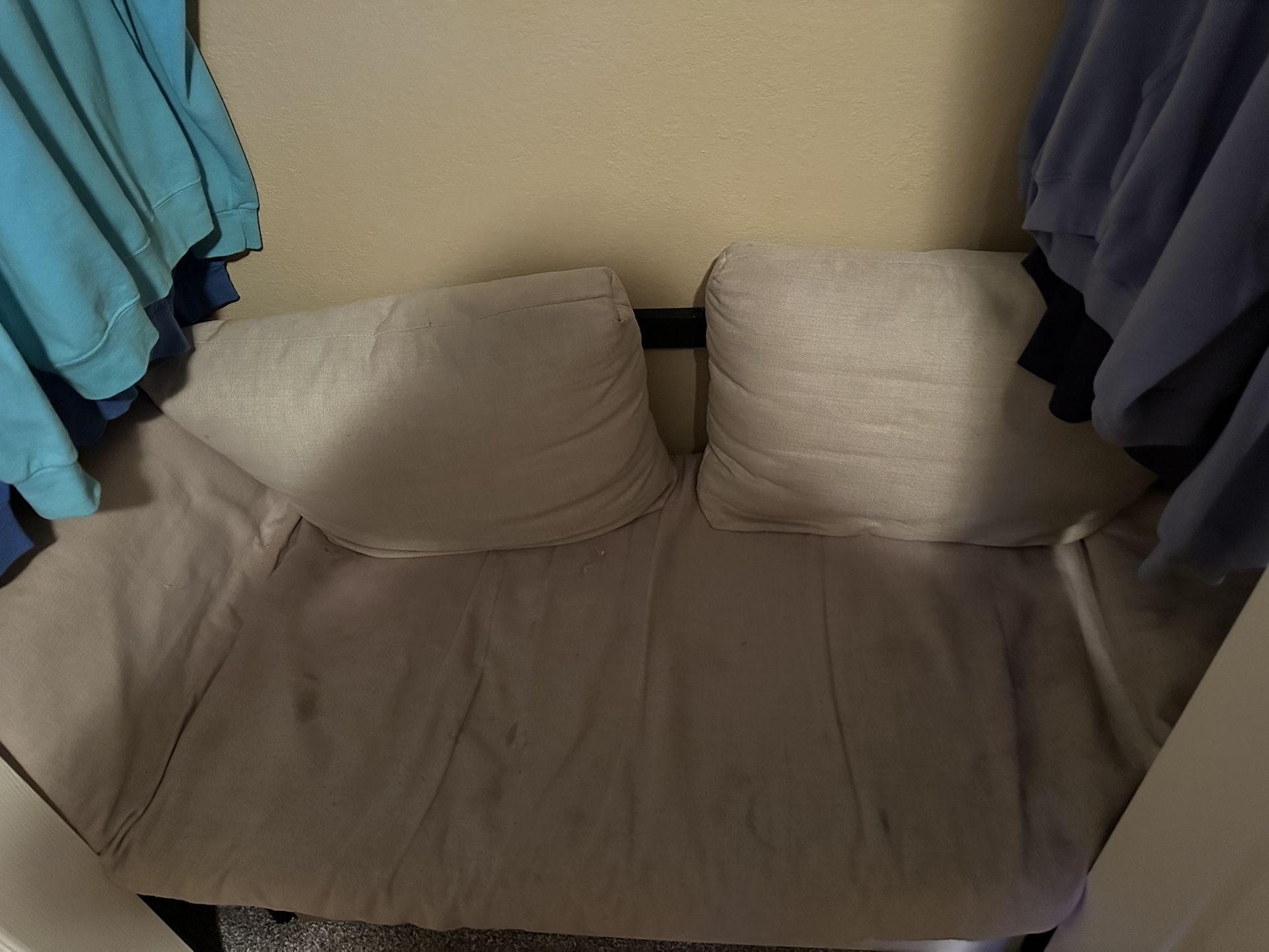 Trifold Futon