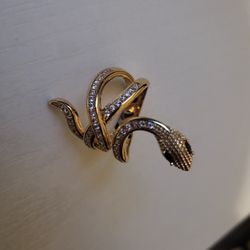 Gorgeous Golden Snake Ring 