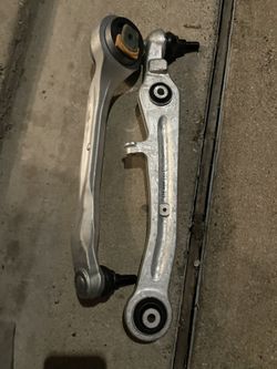 BENTLEY LOWER CONTROL ARMS