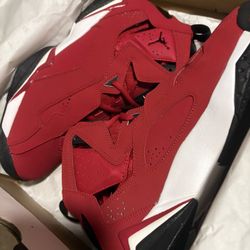 Jordan True Flight