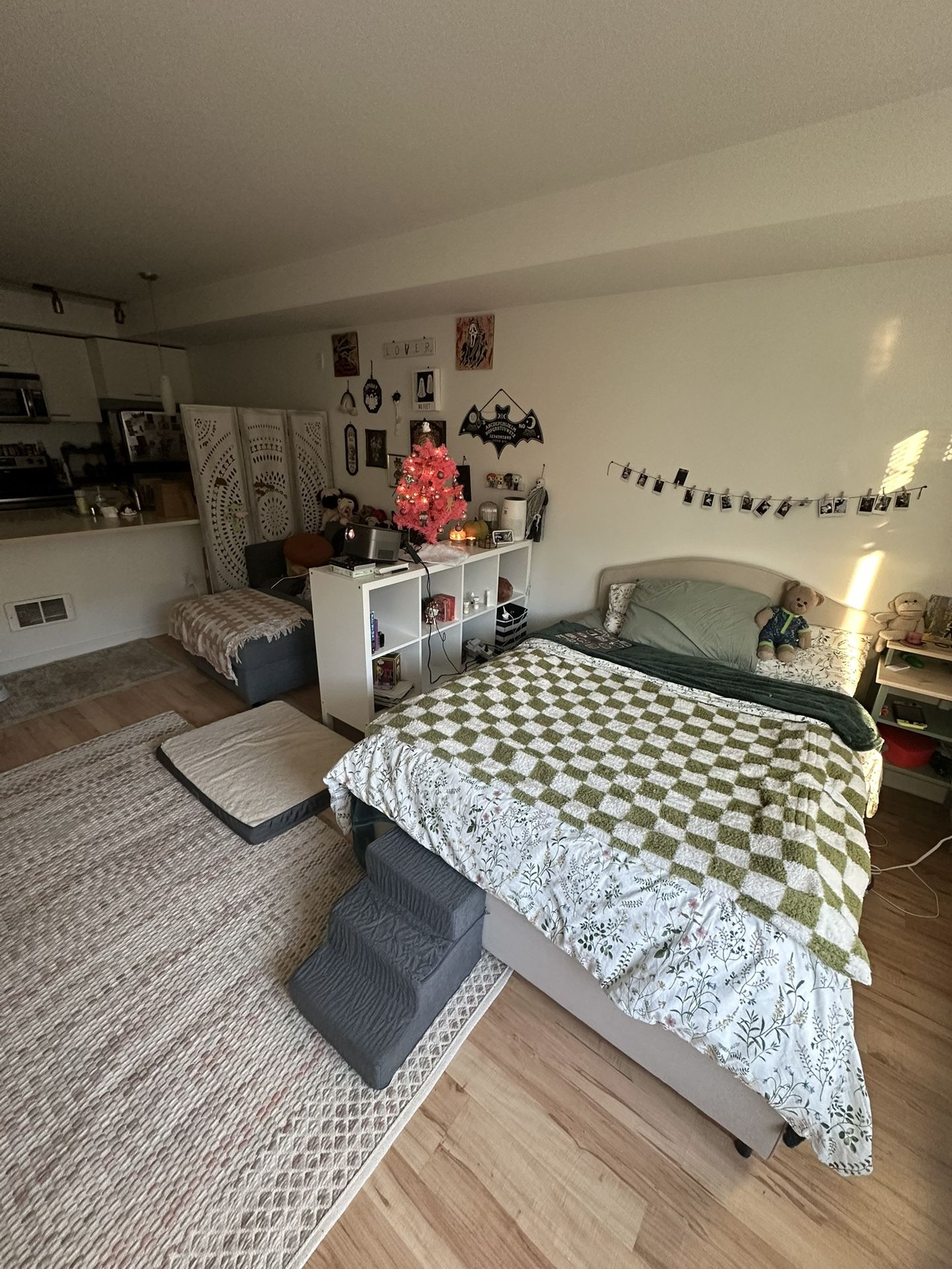 FULL SIZE Mattress with Memory Foam