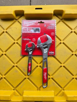 Milwaukee 2-Piece Adjustable Wrench Set 6" & 10"