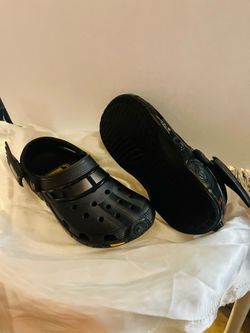 Batman Crocs