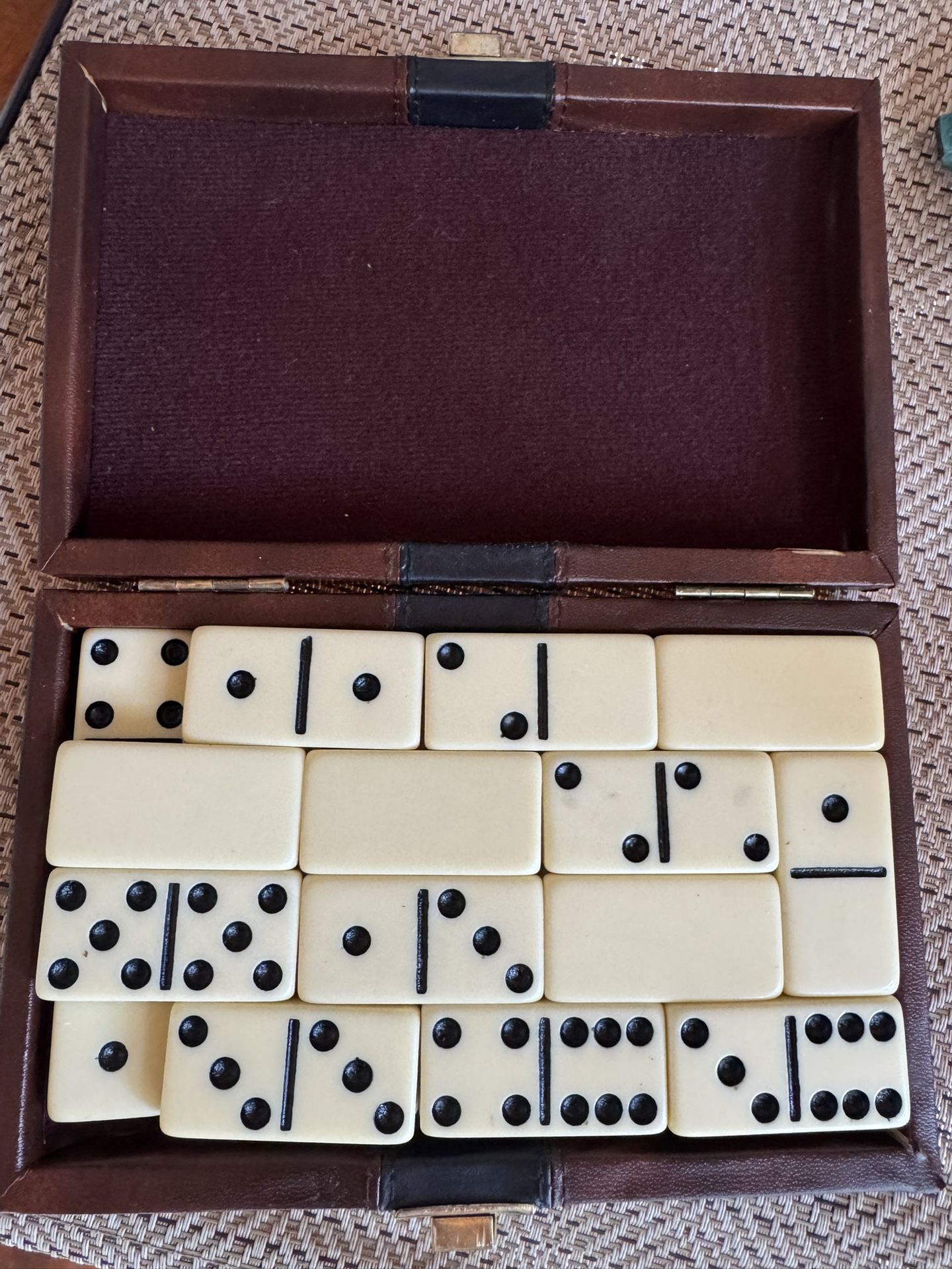 Vintage Dominoes