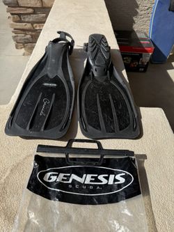 Genesis Scuba Fins M-L
