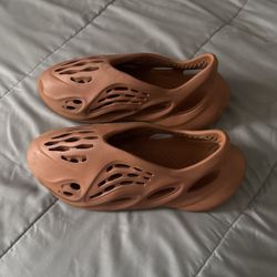 Foam runners Used