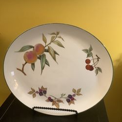 Evesham Serving  Platter