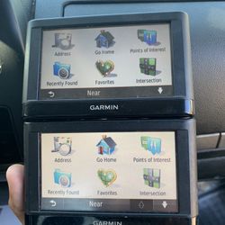 Garmin Nuvi  145-01615-10 Black Portable TouchScreen LCD Screen GPS Navigation