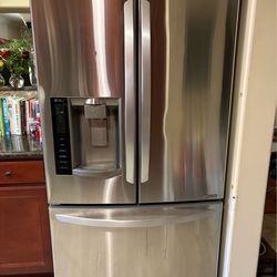 LG French Door Refrigerator