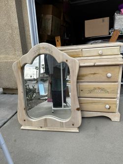Dresser with Vanity Mirror