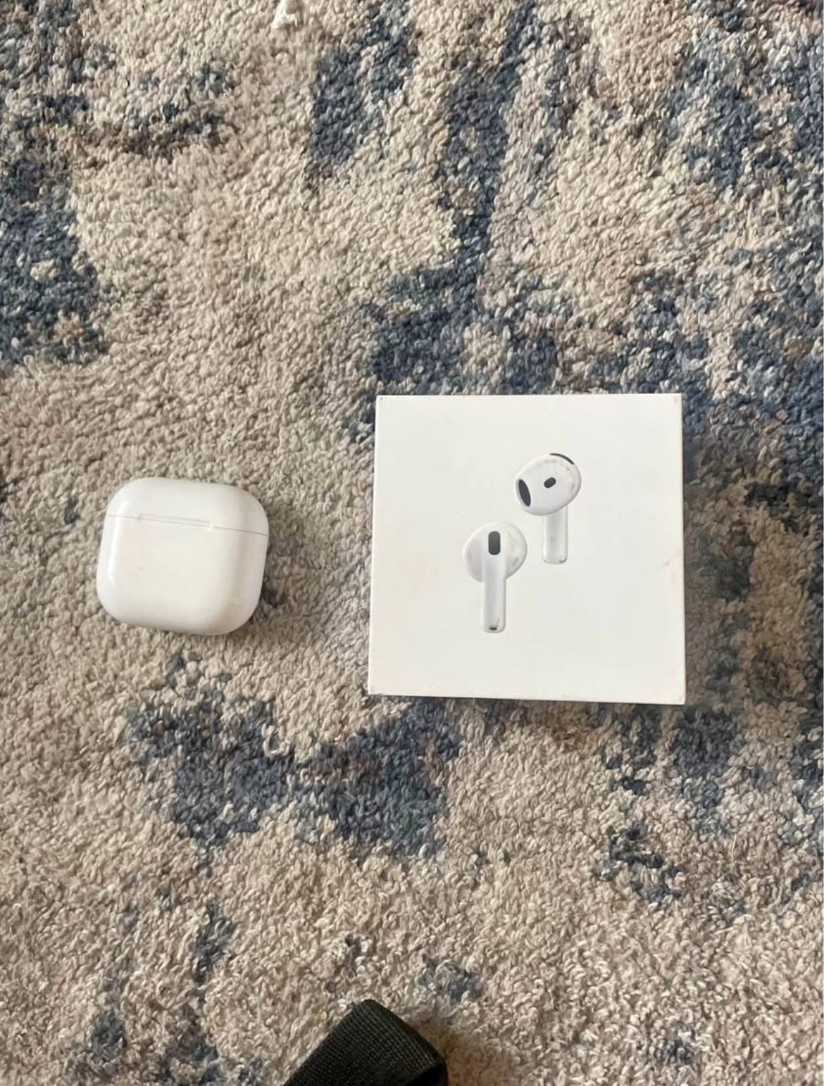 AirPod 4 Active Noise Cancellation