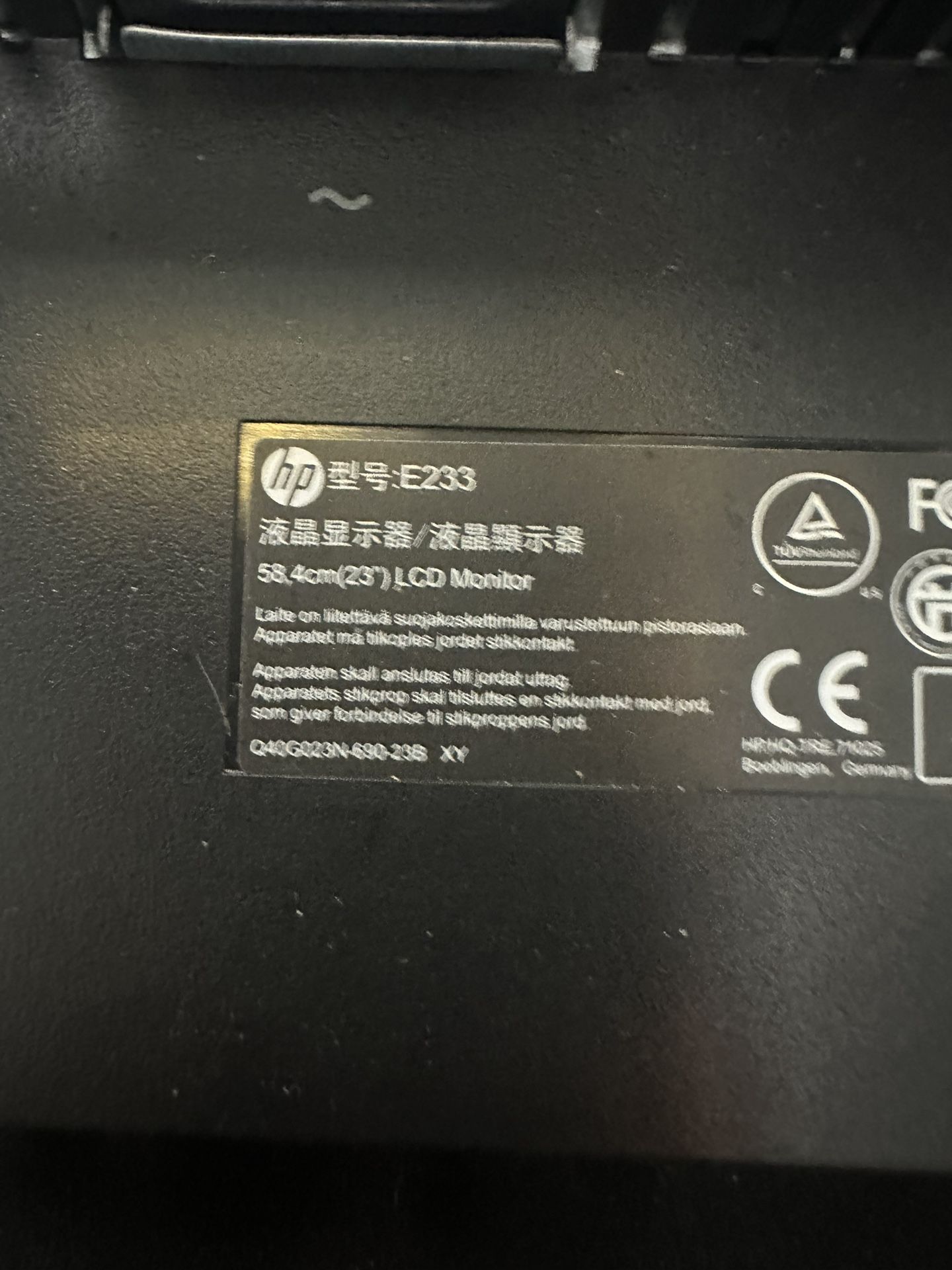 HP EliteDisplay E233 23 Inch Screen LED Lit Monitor Silver