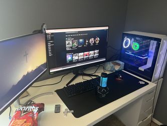HIGH End Gaming PC shoot Me An Offer