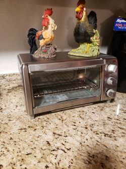 BLACK+DECKER 4-Slice Toaster Oven