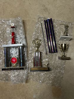 Vintage Car Show and Golf Trophy Lot