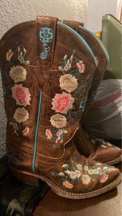 Kids Maci beam boots size 11