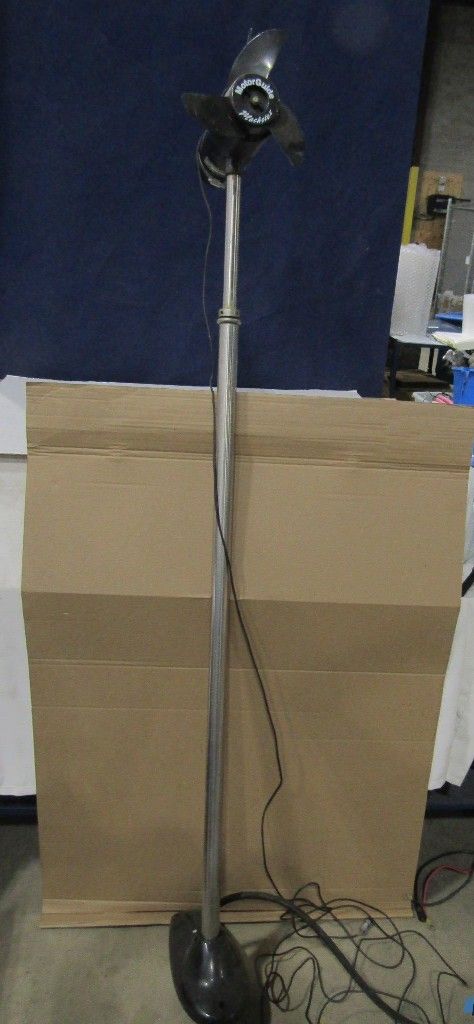 MotorGuide Tiller-Steered Transom-Mount Trolling Motor