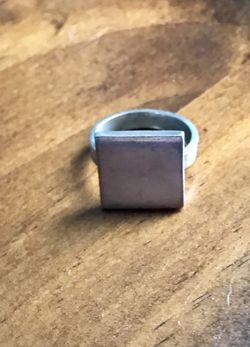 Women’s Sterling Silver Ring