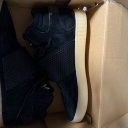 New Adidas Sz. 10 $40