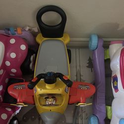 Mickey activity Plane 