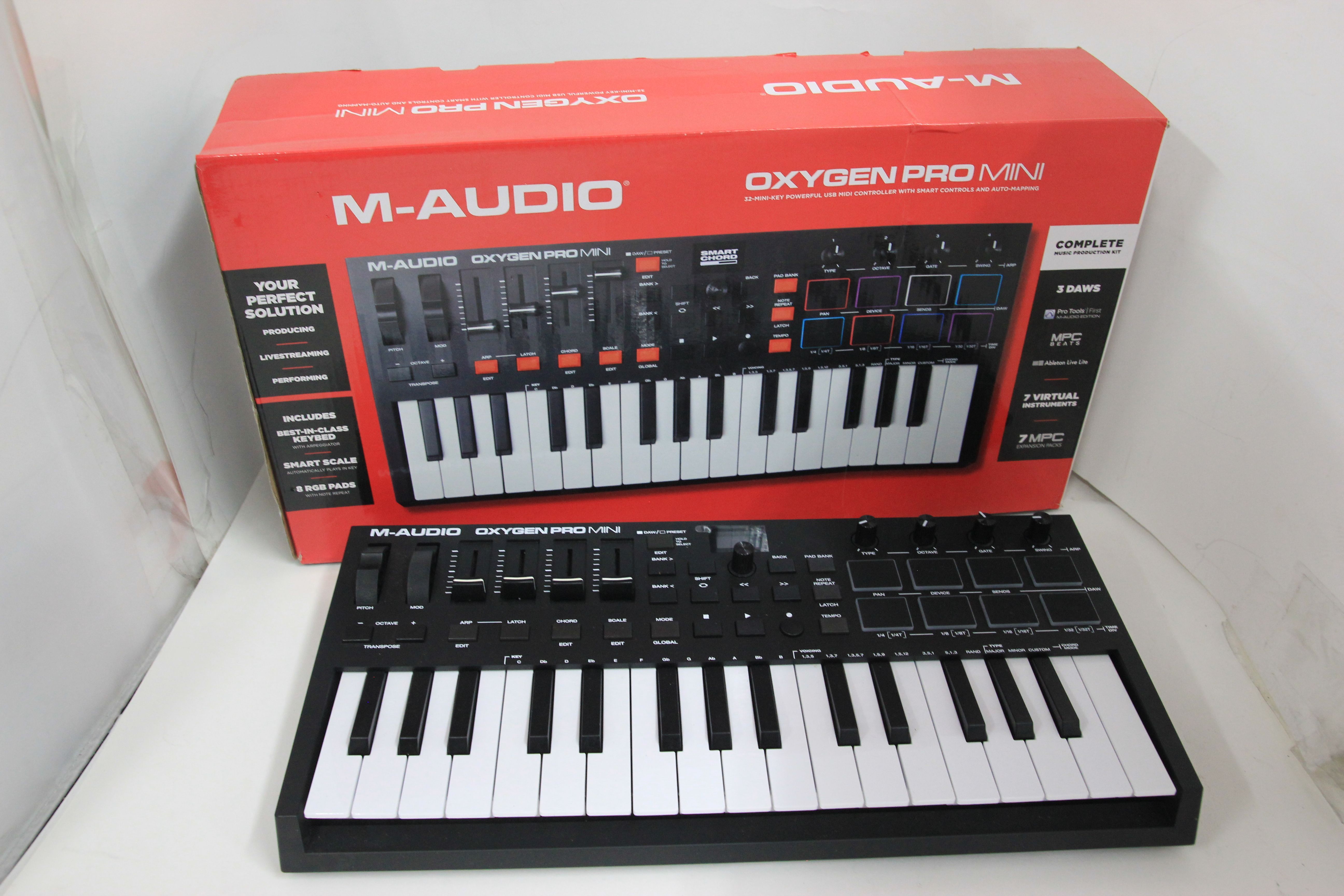 M-Audio Oxygen Pro Mini 32 Key USB MIDI Controller Keyboard