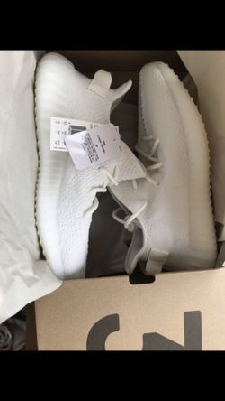 Adidas Yeezy Boost sz 10 BRAND NEW DS Sz 10 white