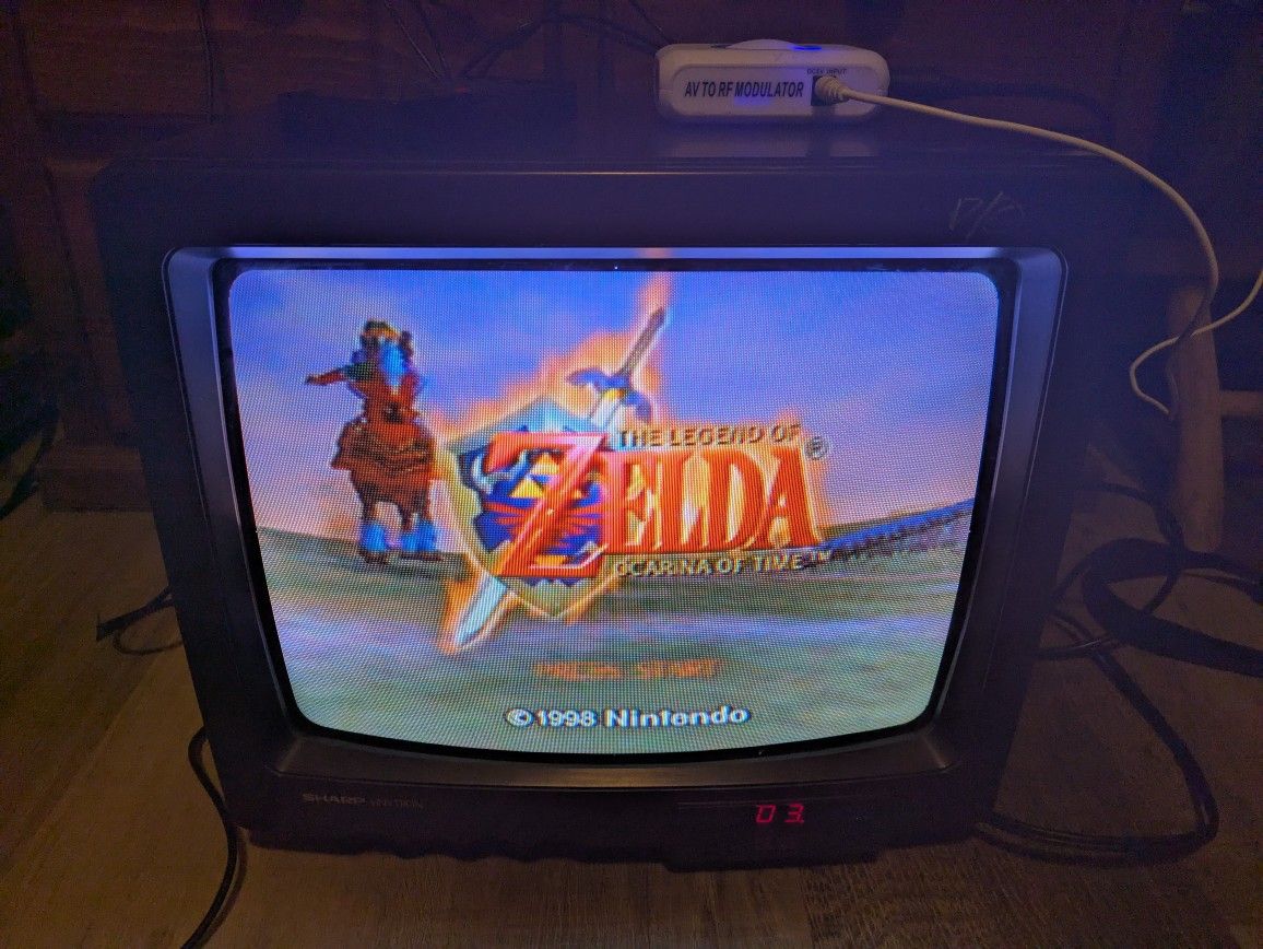 Sharp Linytron 13" CRT TV