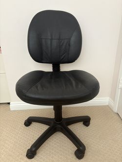 Artificial Leather Chair