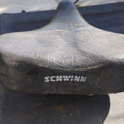 Wide  Schwinn Seat