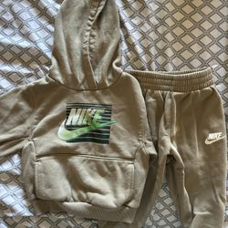 Nike Sweat Suits 2T