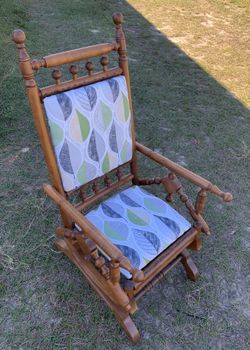 Antique spring rocker rocking chair