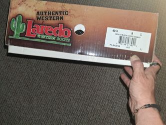 Laredeo Authenric Western. Mens Boots In Box