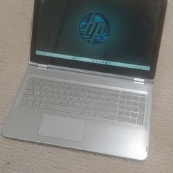Touch Screen Laptop HP ENVY X360 TOUCHSCREEN 15.4" 1TB STORAGE 8GB RAM INTEL i7 Windows 11 / Charger