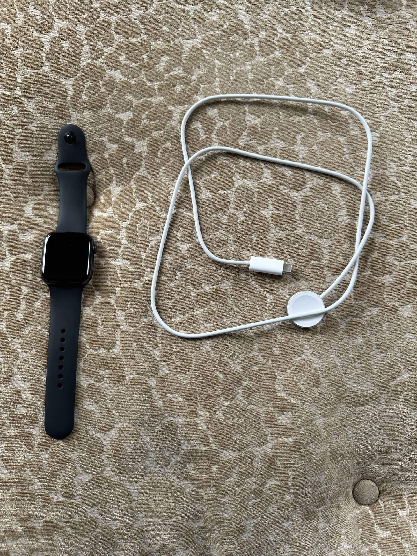 apple watch se 44mm
