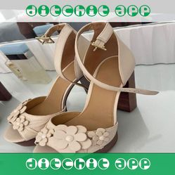 Event Fashion Shine with Sophisticated and Modern Styles we statement
