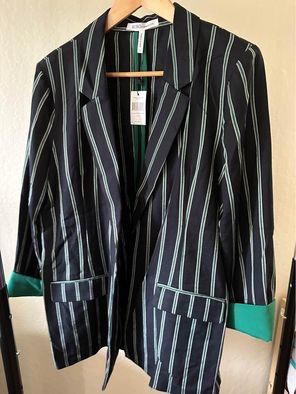 NEW - BCBG Women’s Blazer